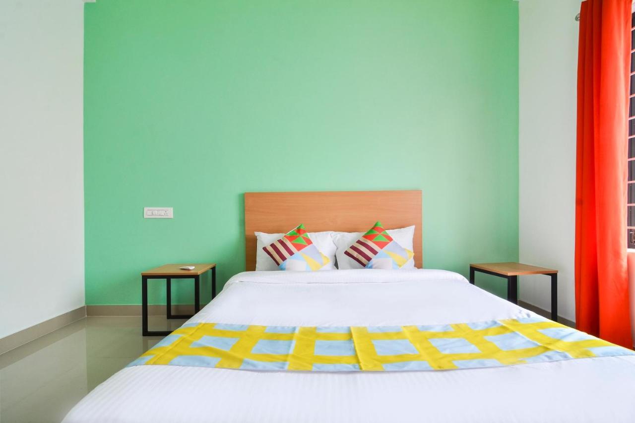 Oyo Home 81801 Akash Villa Trippapur Exterior photo